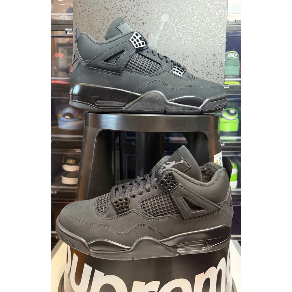 Nike Air Jordan 4 Retro Black Cat 2025 Size 10